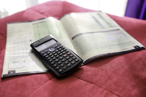 Five Last-Minute Moves to Lower Your 2015 Tax Bill