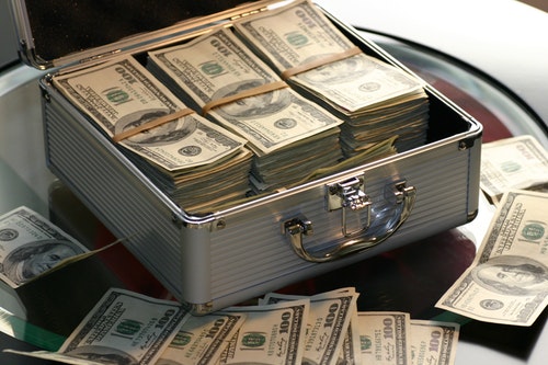 Compensation Model: Should You Be Paying Bonuses?